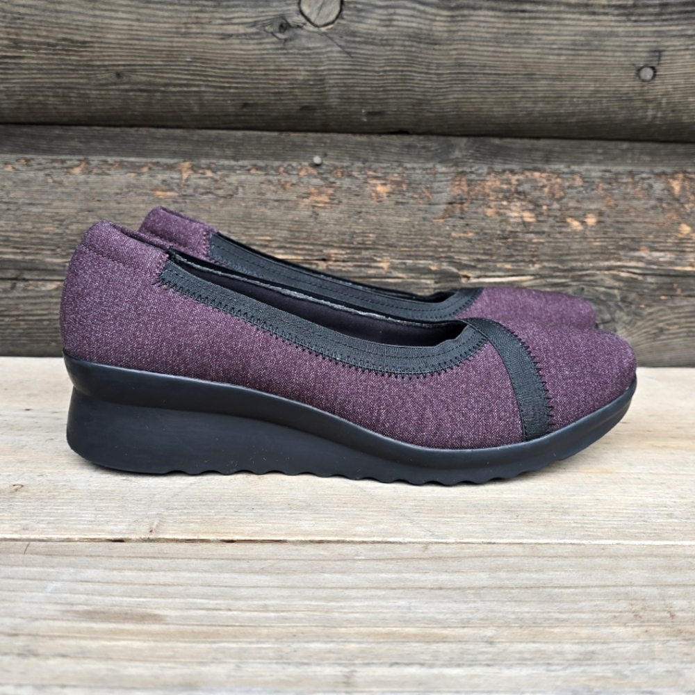 Clarks Cloudsteppers Caddell Dash, Slip On, Platf… - image 3